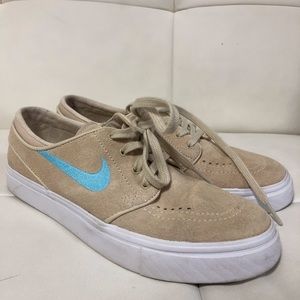 Nike sb oatmeal color way